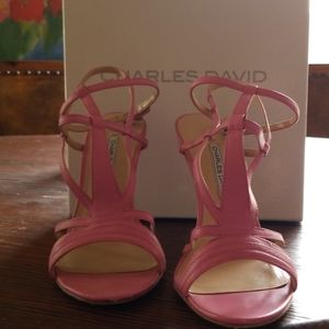 Sweet pink summer sandal.